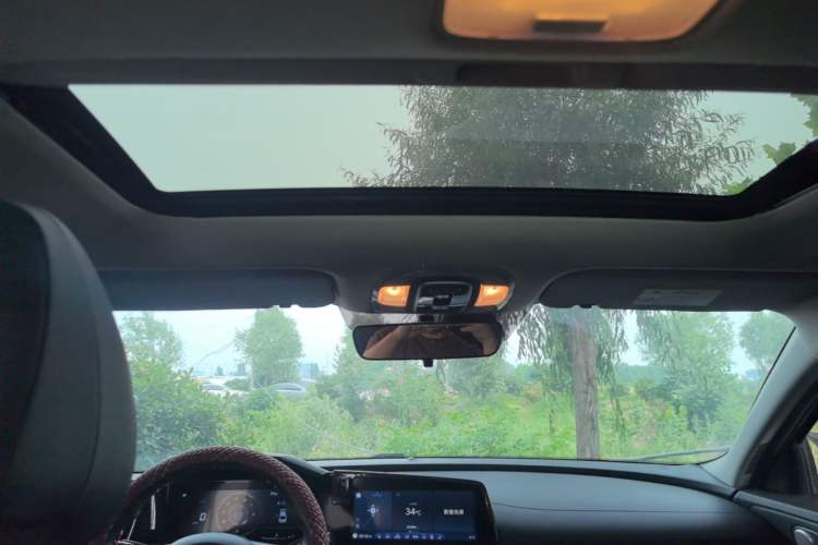 Used Hyundai Elantra 2021 1.5L CVT LUX Prestige Edition Headliner