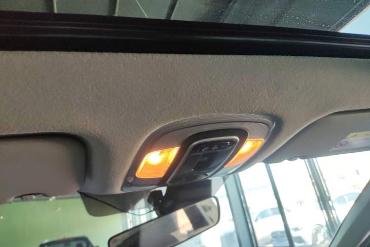 Used Hyundai Elantra 2021 1.5L CVT LUX Prestige Edition Headliner