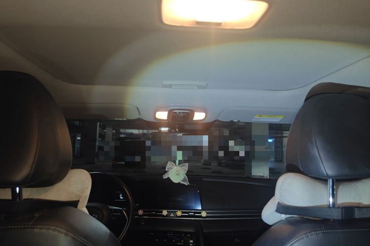 Used Hyundai Elantra 2021 1.5L CVT LUX Prestige Edition Headliner
