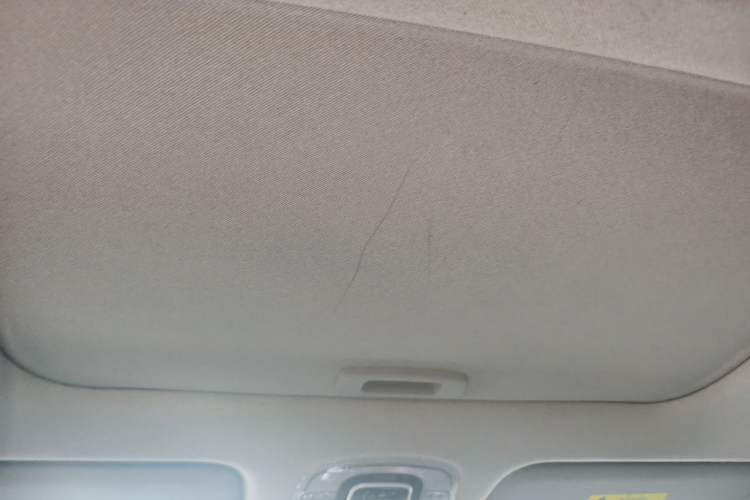 Used Hyundai Elantra 2021 1.5L CVT GLX Elite Edition Headliner