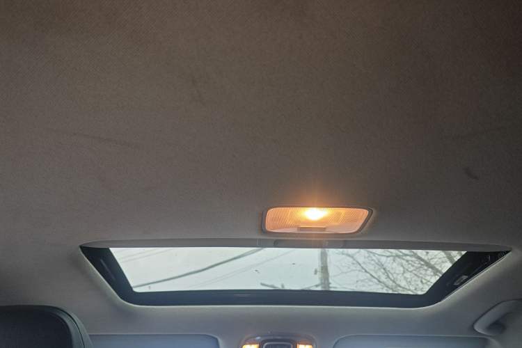 Used Hyundai Elantra 2021 1.5L CVT LUX Prestige Edition Headliner