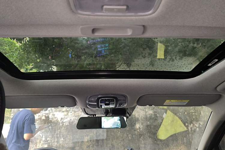 Used Hyundai Elantra 2021 1.5L CVT LUX Prestige Edition Headliner
