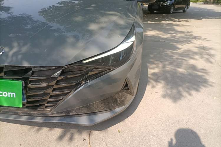 Used Hyundai Elantra 2021 1.5L CVT GLX Elite Edition Left Front Headlight