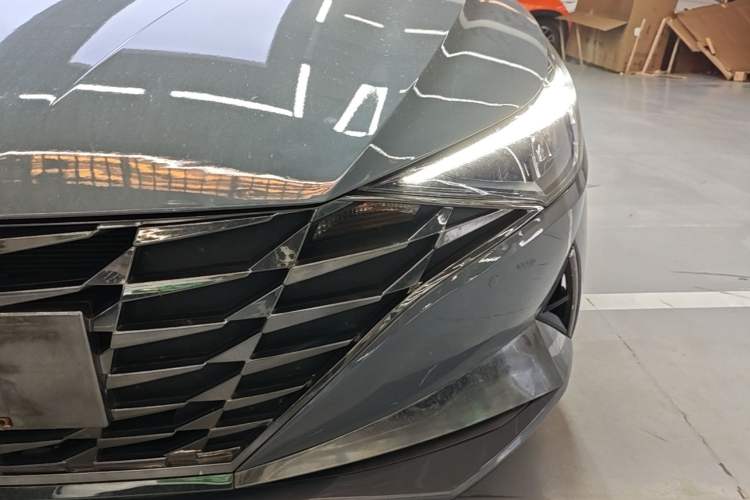 Used Hyundai Elantra 2021 1.5L CVT LUX Prestige Edition Left Front Headlight