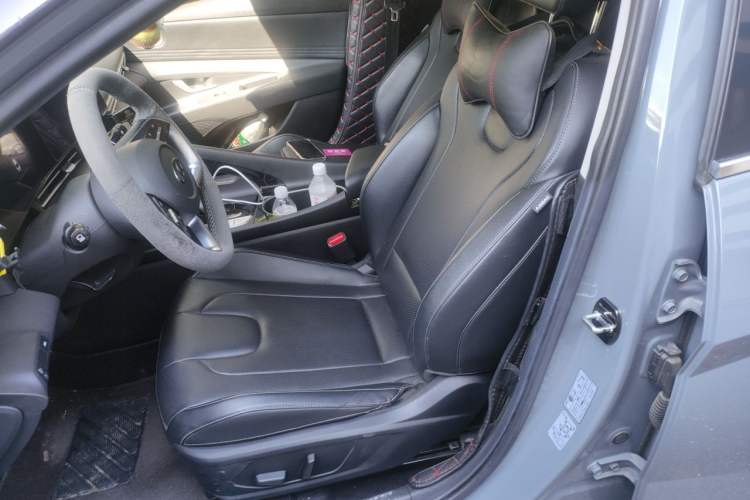 Used Hyundai Elantra 2021 1.5L CVT LUX Prestige Edition Left Front Seat
