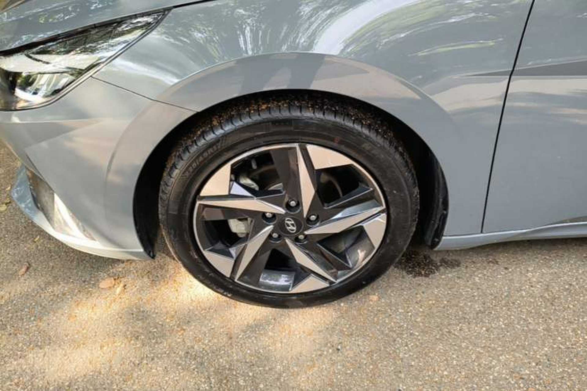 Used Hyundai Elantra 2021 1.5L CVT GLX Elite Edition Left Front Wheel Hub