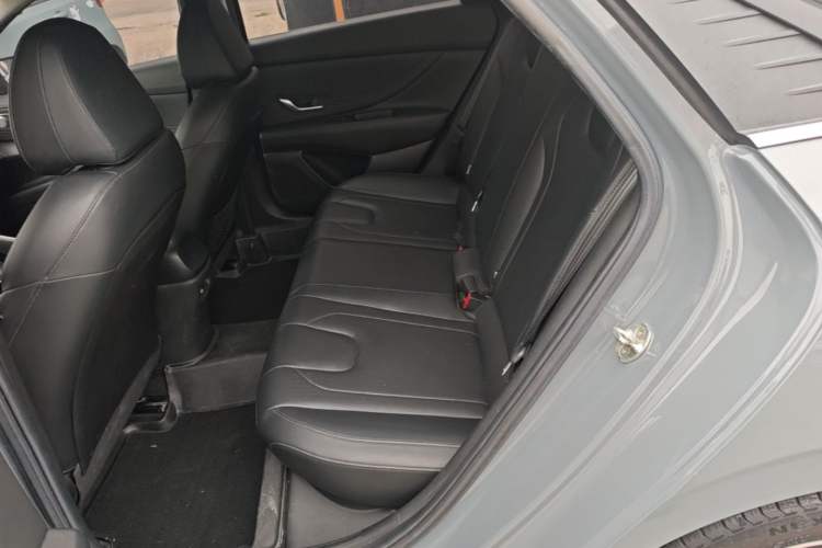 Used Hyundai Elantra 2021 1.5L CVT GLX Elite Edition Left Rear Seat