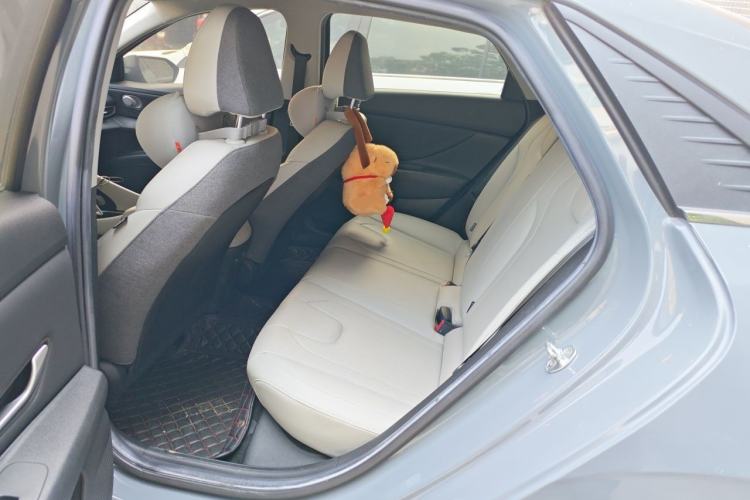 Used Hyundai Elantra 2021 1.5L CVT GLX Elite Edition Left Rear Seat