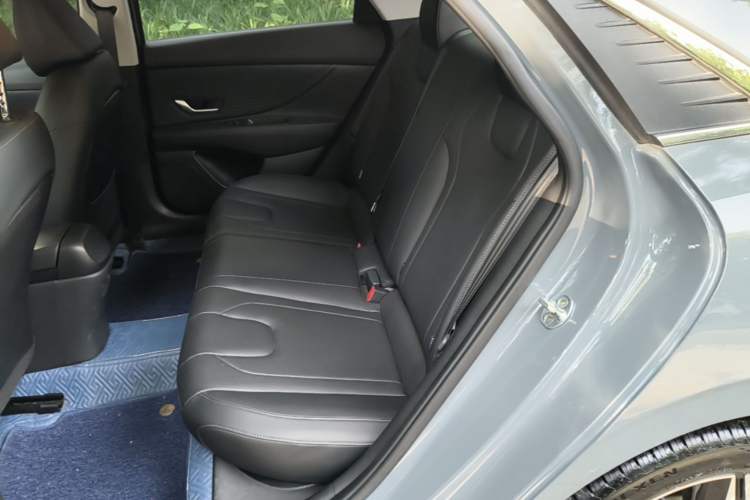 Used Hyundai Elantra 2021 1.5L CVT GLX Elite Edition Left Rear Seat