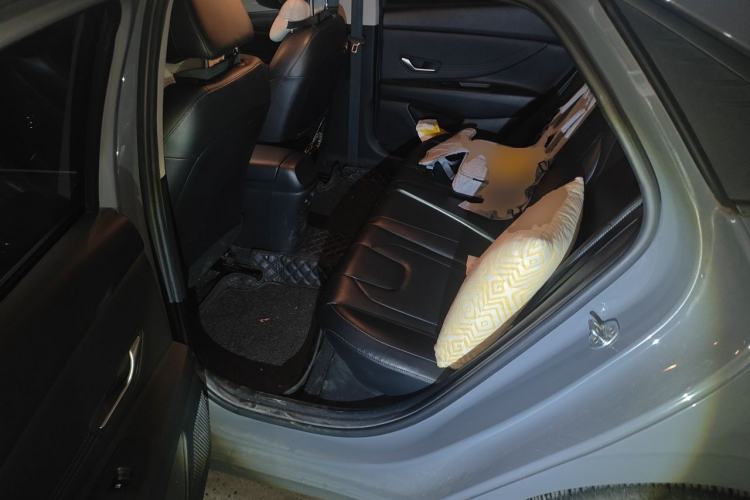 Used Hyundai Elantra 2021 1.5L CVT LUX Prestige Edition Left Rear Seat
