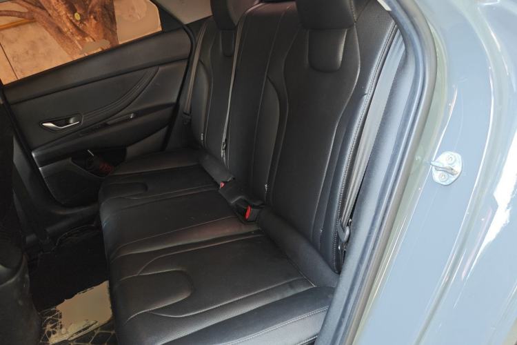 Used Hyundai Elantra 2021 1.5L CVT LUX Prestige Edition Left Rear Seat
