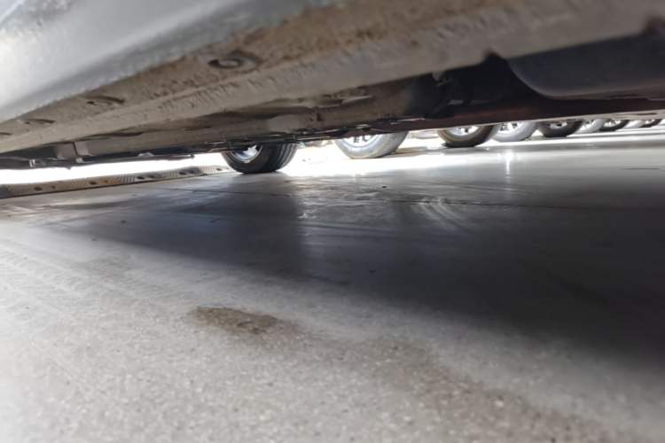 Used Hyundai Elantra 2021 1.5L CVT LUX Prestige Edition Left Side Sill