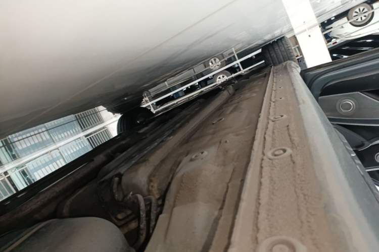 Used Hyundai Elantra 2021 1.5L CVT TOP Flagship Edition Left Side Sill
