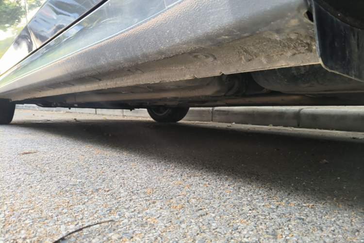 Used Hyundai Elantra 2021 1.5L CVT GLX Elite Edition Left Side Sill