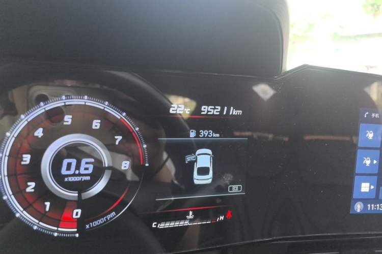 Used Hyundai Elantra 2021 240TGDi DCT LUX Prestige Edition Odometer Close Up