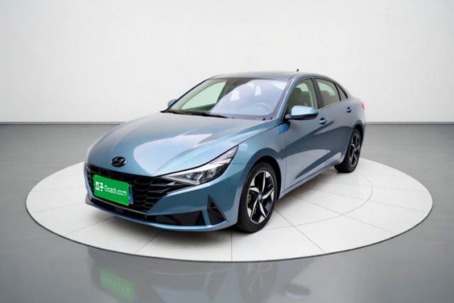 Hyundai Elantra 2021 1.5L CVT LUX Prestige Edition de segunda mano