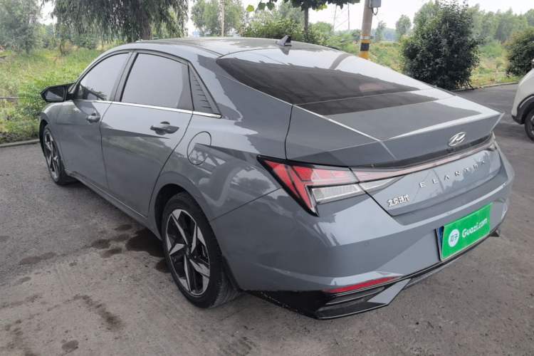 Used Hyundai Elantra 2021 1.5L CVT LUX Prestige Edition Rear Left 45 Deg