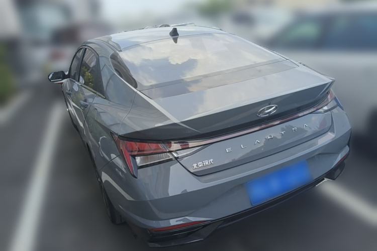 Used Hyundai Elantra 2021 1.5L CVT LUX Prestige Edition Rear Left 45 Deg