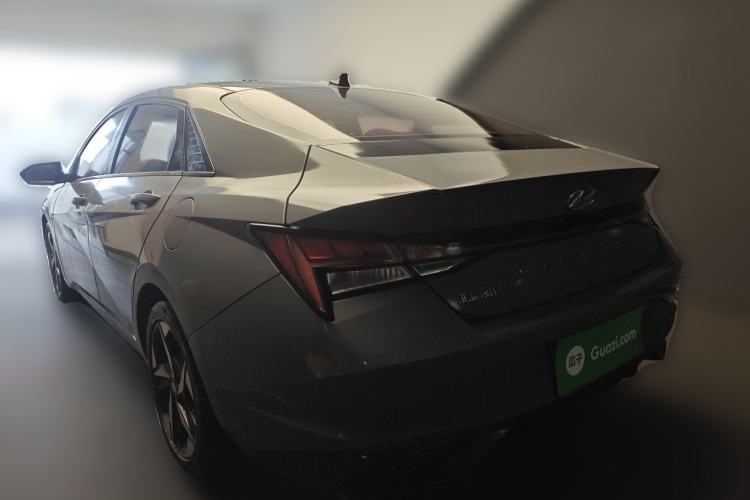 Used Hyundai Elantra 2021 1.5L CVT GLX Elite Edition Rear Left 45 Deg