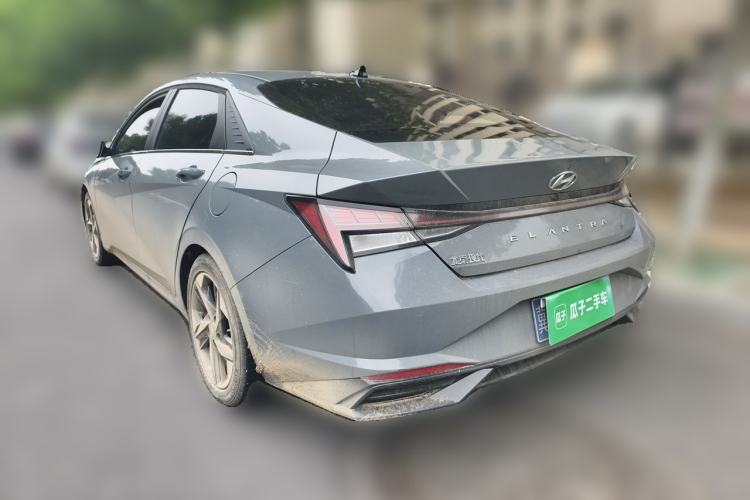 Used Hyundai Elantra 2021 1.5L CVT GLX Elite Edition Rear Left 45 Deg