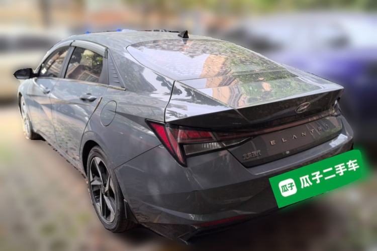 Used Hyundai Elantra 2021 1.5L CVT GLX Elite Edition Rear Left 45 Deg