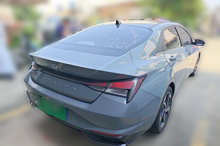 Used Hyundai Elantra 2021 1.5L CVT GLX Elite Edition Rear Right 45 Deg