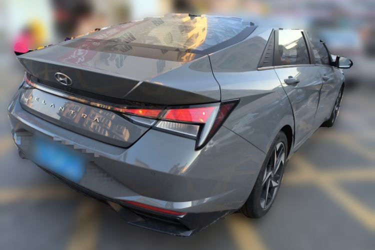 Used Hyundai Elantra 2021 1.5L CVT GLX Elite Edition Rear Right 45 Deg