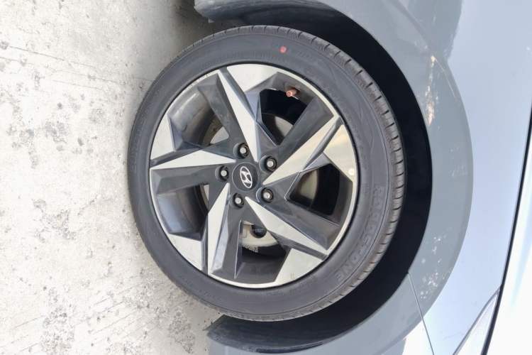 Used Hyundai Elantra 2021 240TGDi DCT TOP Flagship Edition Right Front Wheel Hub