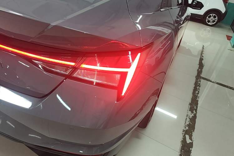 Used Hyundai Elantra 2021 1.5L CVT TOP Flagship Edition Right Rear Taillight