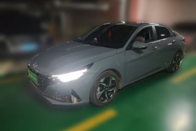 Used Hyundai Elantra 2021 1.5L CVT LUX Prestige Edition