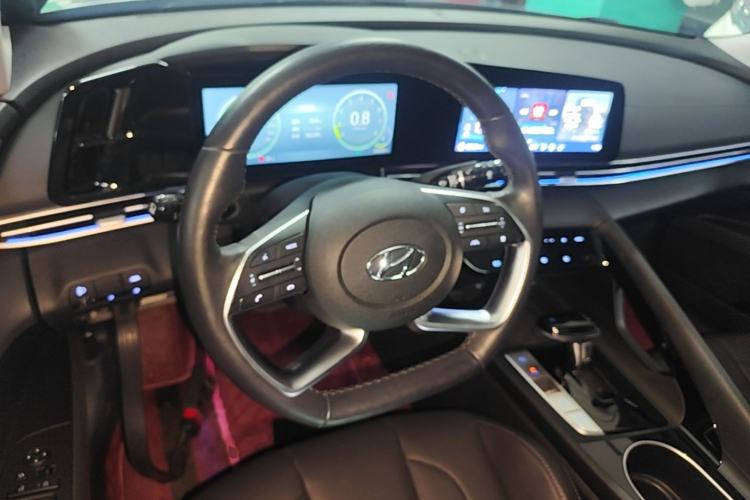 Used Hyundai Elantra 2021 1.5L CVT TOP Flagship Edition Steering Wheel