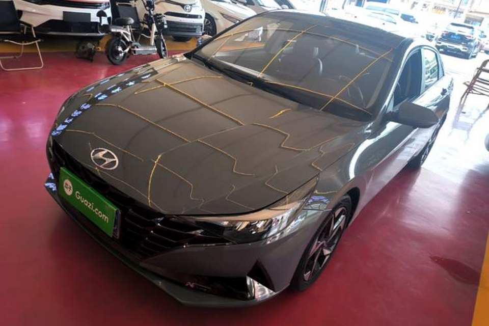 Hyundai Elantra 2021