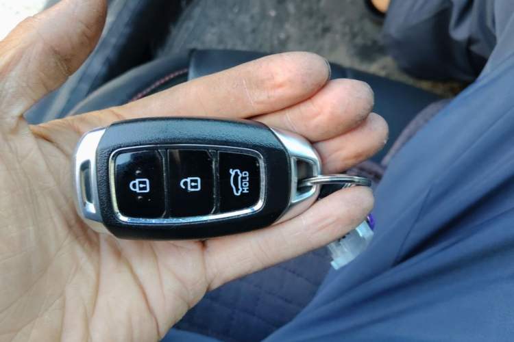 Used Hyundai Elantra 2021 240TGDi DCT TOP Flagship Edition Vehicle Key