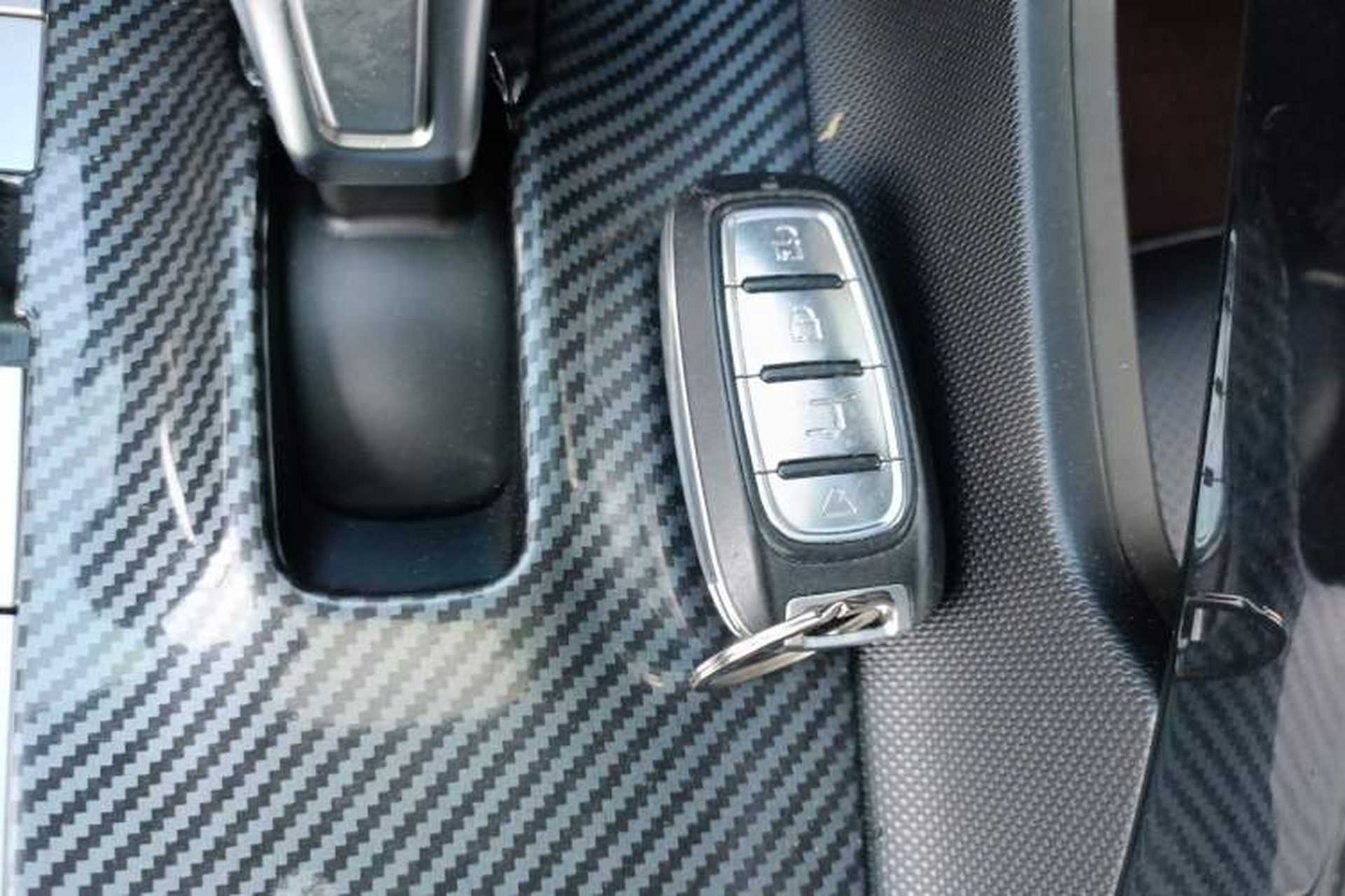 Used Hyundai Elantra 2021 1.5L CVT LUX Prestige Edition Vehicle Key