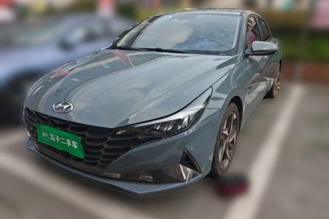 Hyundai Elantra 2021 1.5L CVT LUX Prestige Edition usado