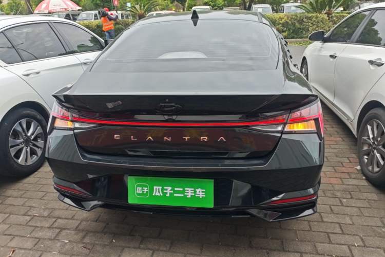 Used Hyundai Elantra 2021 1.5L CVT LUX Prestige Edition Rear
