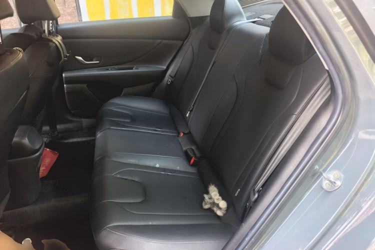 Used Hyundai Elantra 2021 1.5L CVT LUX Prestige Edition Left Rear Seat
