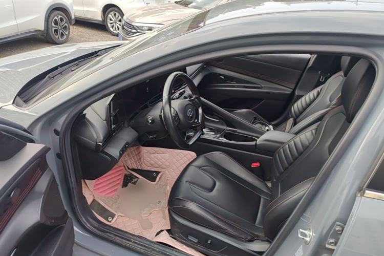 Used Hyundai Elantra 2021 240TGDi DCT LUX Prestige Edition Driver Seat