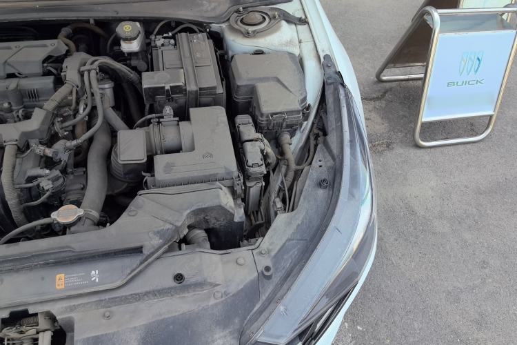 Used Hyundai Elantra 2021 1.5L CVT LUX Prestige Edition Engine Bay Left