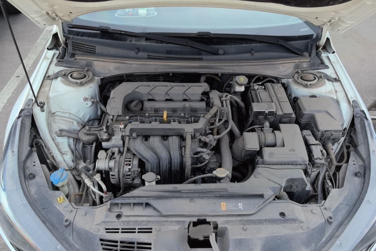 Used Hyundai Elantra 2021 1.5L CVT LUX Prestige Edition Engine Bay
