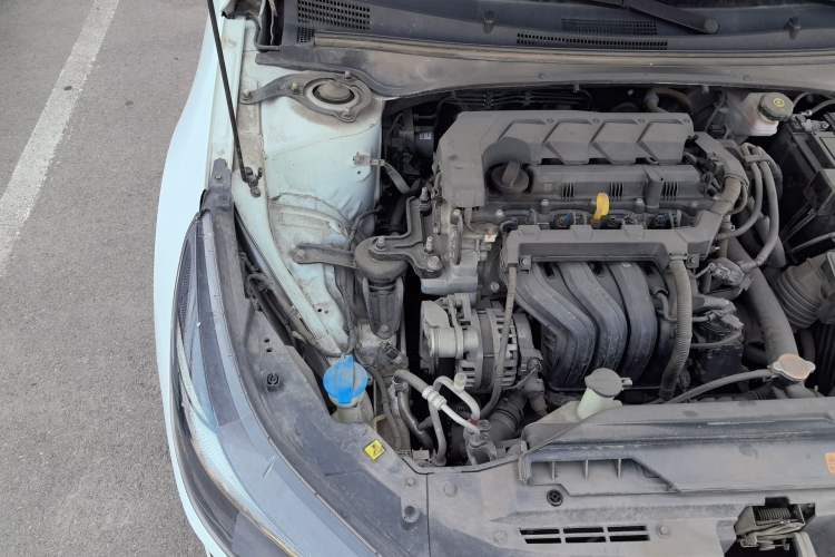 Used Hyundai Elantra 2021 1.5L CVT LUX Prestige Edition Engine Bay Right