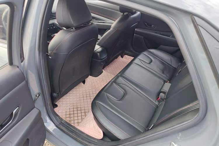 Used Hyundai Elantra 2021 240TGDi DCT LUX Prestige Edition Left Rear Seat