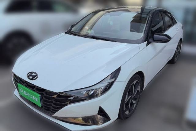 Used Hyundai Elantra 2021 1.5L CVT LUX Prestige Edition