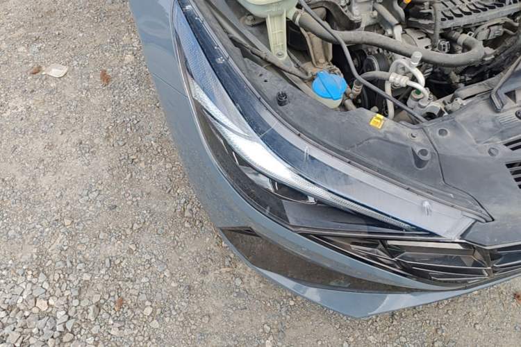 Used Hyundai Elantra 2021 240TGDi DCT LUX Prestige Edition Right Front Headlight