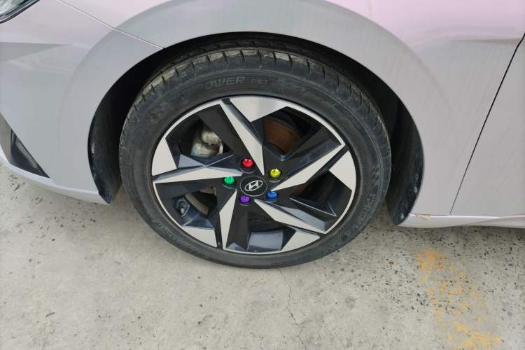 Used Hyundai Elantra 2021 1.5L CVT GLX Elite Edition Exterior 5