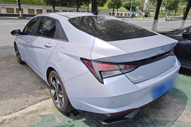 Used Hyundai Elantra 2021 1.5L CVT GLX Elite Edition Rear Left 45 Deg