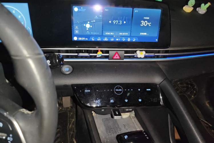 Used Hyundai Elantra 2021 1.5L CVT TOP Flagship Edition Audio And AC Panel