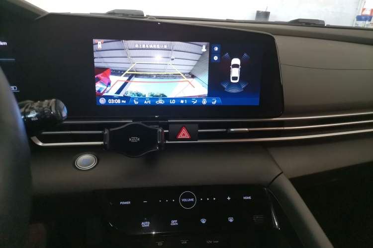 Used Hyundai Elantra 2021 1.5L CVT GLX Elite Edition Audio And AC Panel