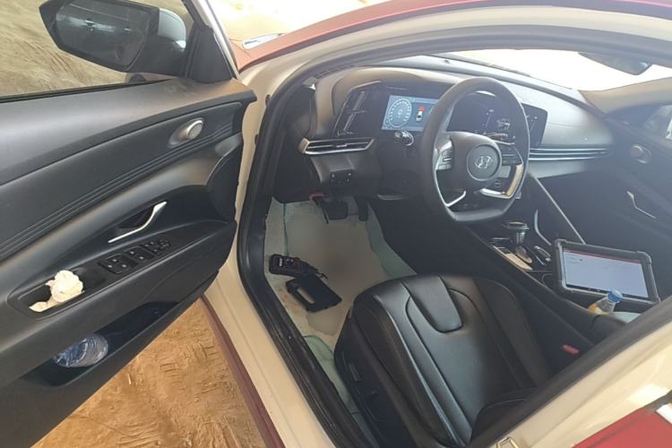 Used Hyundai Elantra 2021 1.5L CVT TOP Flagship Edition Driver Seat
