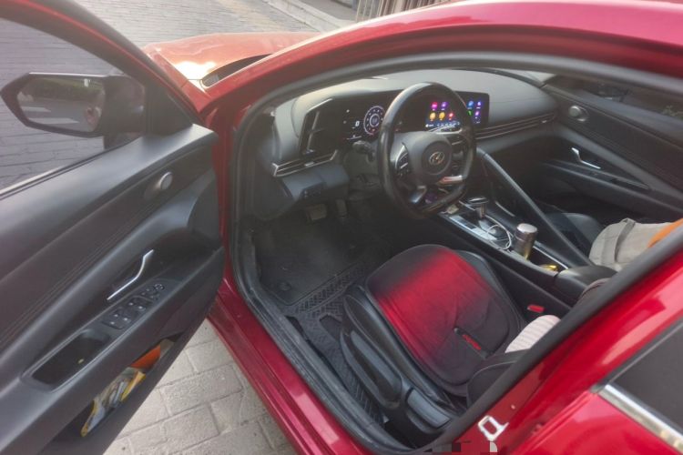 Used Hyundai Elantra 2021 1.5L CVT GLX Elite Edition Driver Seat